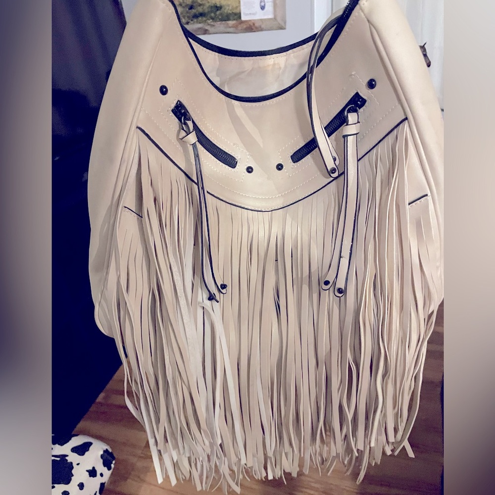 Apt.9 White fringe Handbag.